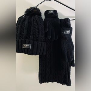 Ugg scarf (faux fur lined Infinity), hat (faux fur lining) and gloves.